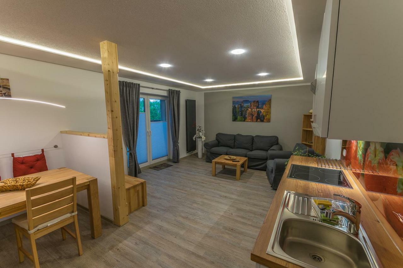 Ferienwohnung "Turmblick" Rathmannsdorf Экстерьер фото